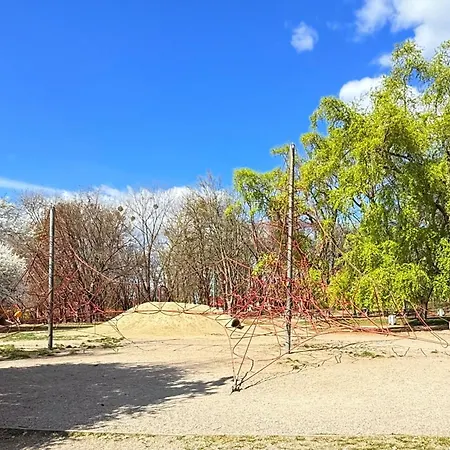 Superior Wlodarzewska, 2 Rooms, 1 Bedroom, Parking! 24h Reception! Air Condition! * 바르샤바