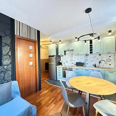 Superior Wlodarzewska, 2 Rooms, 1 Bedroom, Parking! 24h Reception! Air Condition! 아파트 *