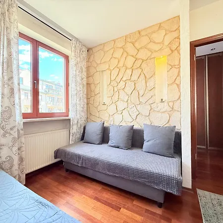 דירה Superior Wlodarzewska, 2 Rooms, 1 Bedroom, Parking! 24h Reception! Air Condition! ורשה